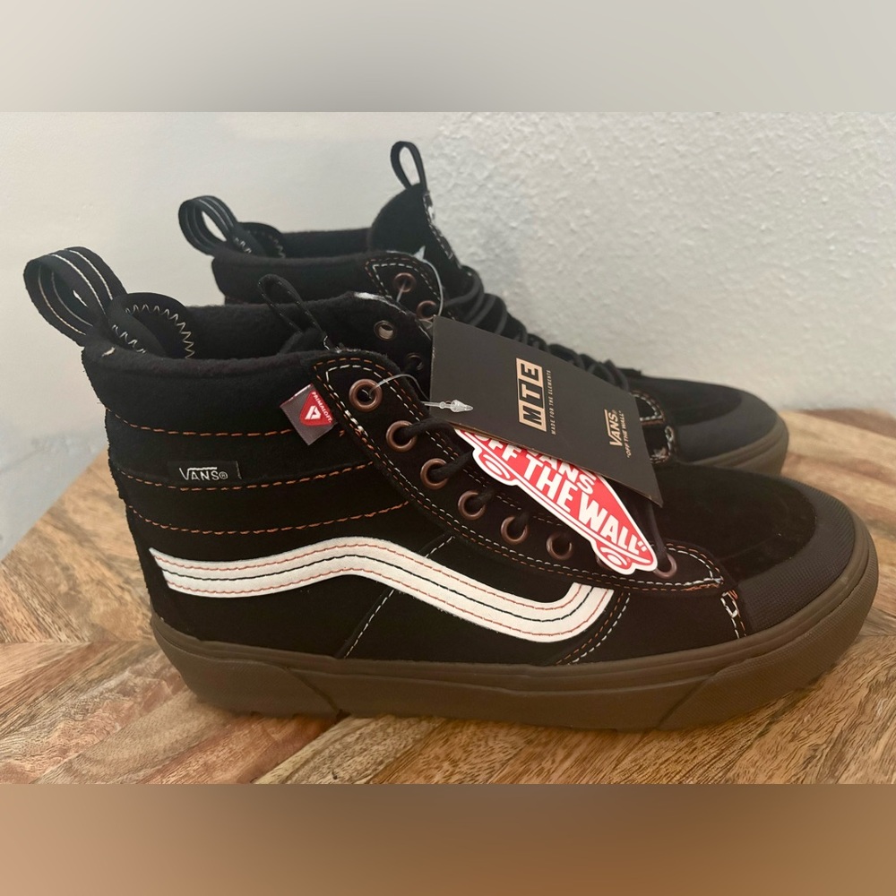 VANS MTE Sk8-Hi Waterproof Insulated Shoes